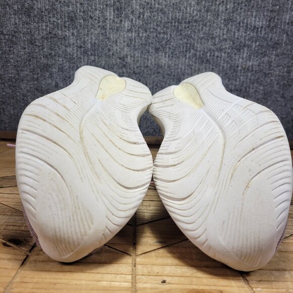 Asics Women's Athletic Shoes in Pink and Cream - Picture 9 of 13